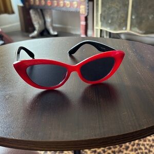 Vintage Chic Red Cat-Eye Sunglasses
